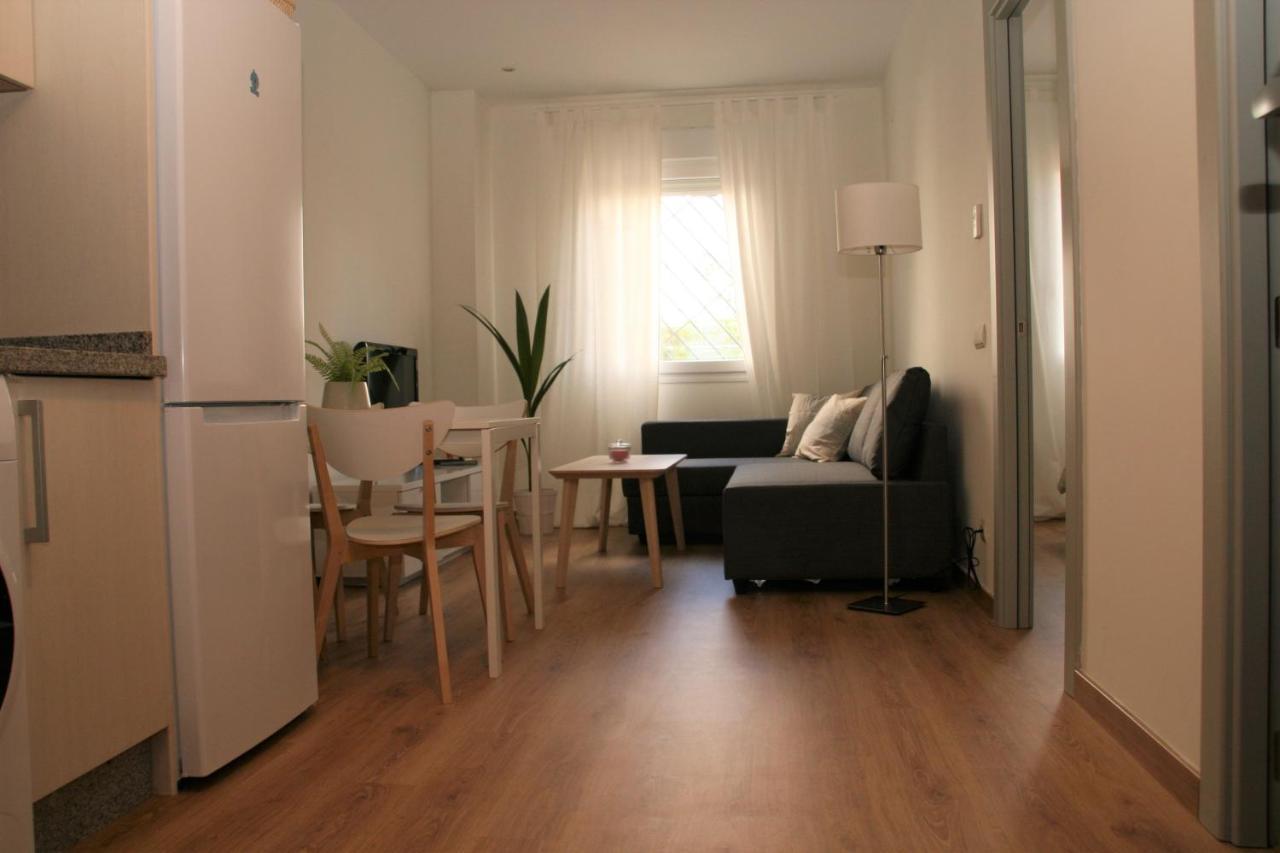 Apartamentos Apartour Bormujos Exteriör bild